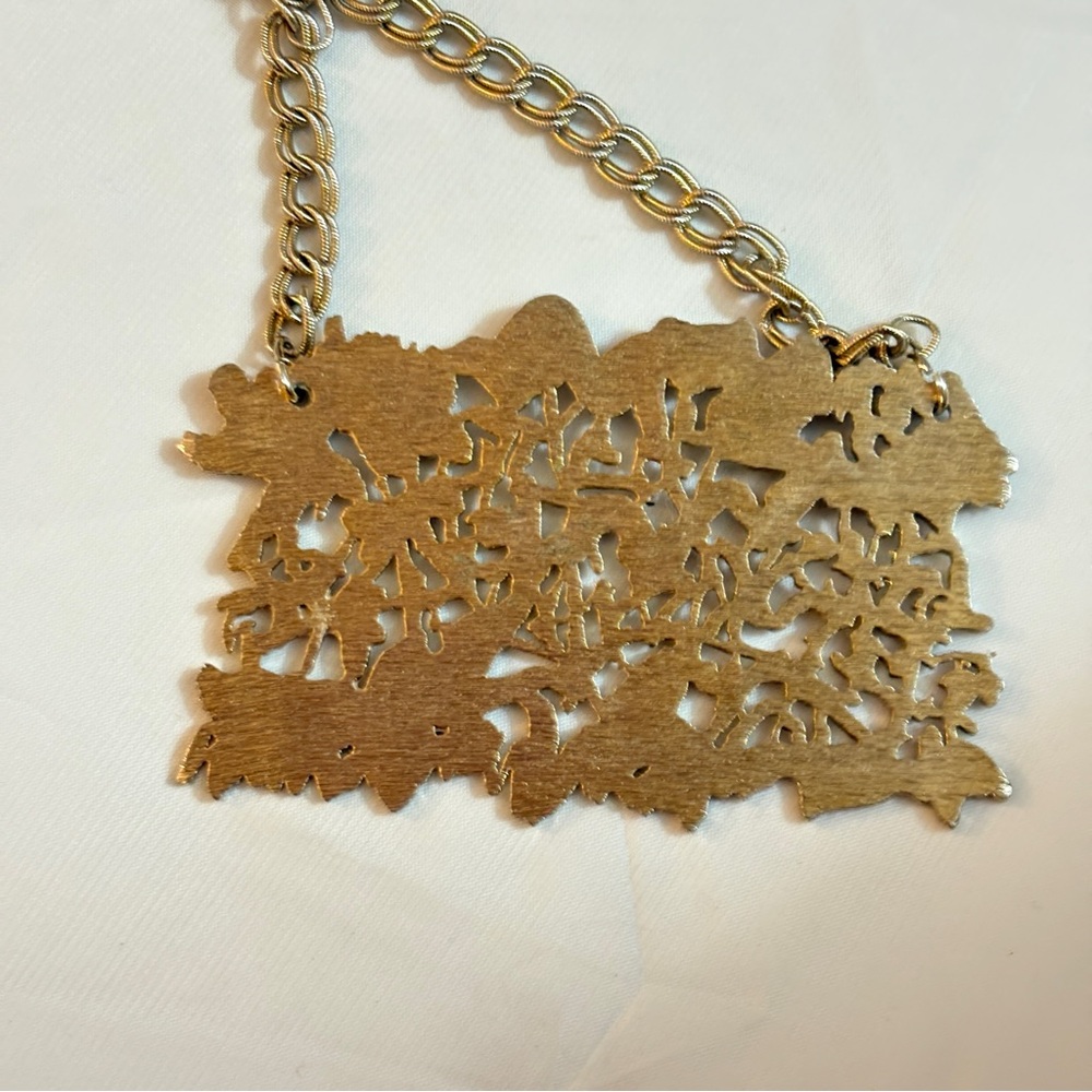 Brutalist Modernist Abstract Brass Pendant Necklace 60s–70s - Picture 9 of 10